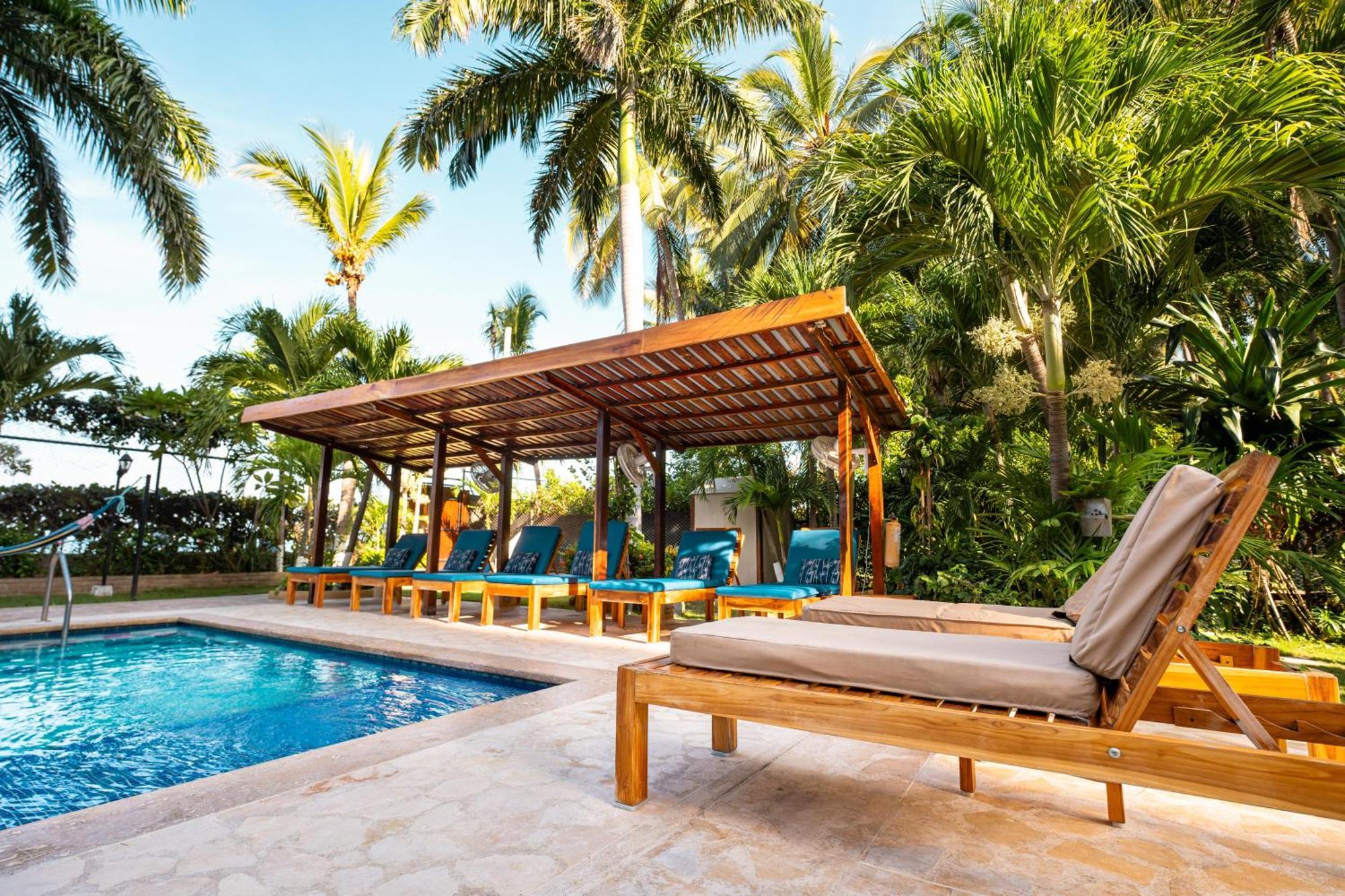 Casa Verano Beach Hotel - Adults Only Санта-Марта Экстерьер фото